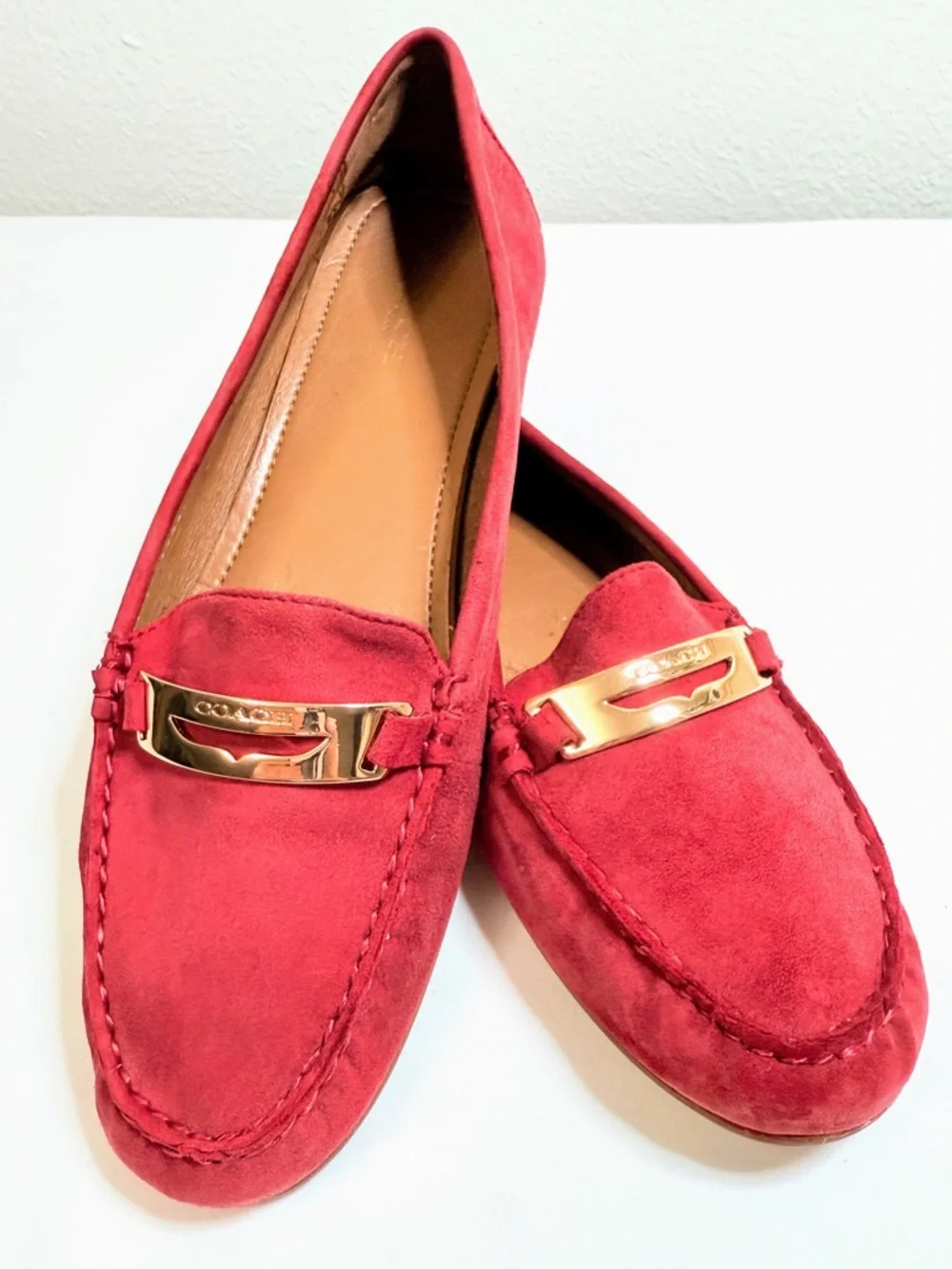 Coach Hot Pink Suede Driving Loafers Gold Logo Flats Womens 10 - Picture 3 of 14